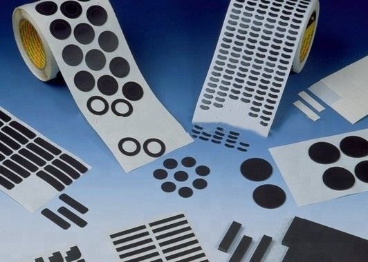 3M Bumpon Resilient Rollstock SJ 5832 | High Temperature Tape | White and Black Color | 114mm*33m supplier